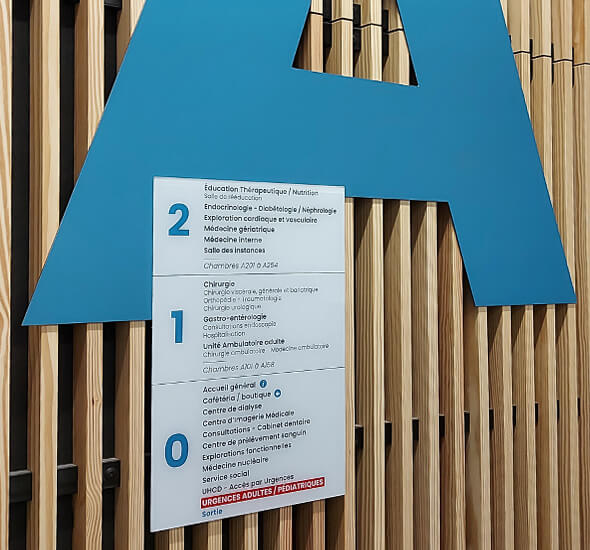 répertoire ascenseur et identification bâtiment centre hospitalier