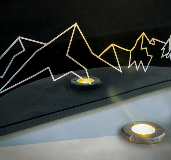 totem autonome photovoltaique détail spot lumière
